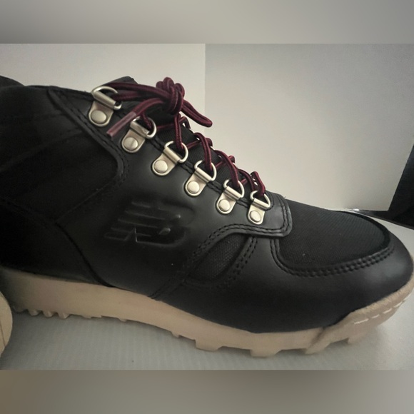 New Balance Men's Rainier Hiking Leather Boots (Black) sz 8 1/2 - Picture 10 of 16